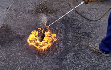 Lyminster flat roofing repairs