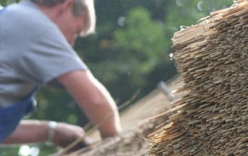 professional Lyminster thatchers